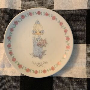 𝅺vintage Precious Moments Mother’s Day 1989 small plate